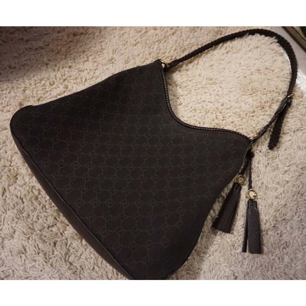 GUCCI Signature Large Handbag (AUTHENTIC!)